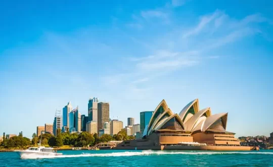 10 Amazing Reasons to Study in Australia in 2023