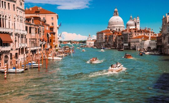 Why study abroad in Italy - Ultimate Guide