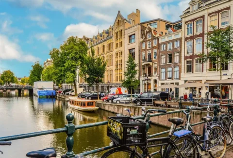 Why Study Abroad in Netherlands