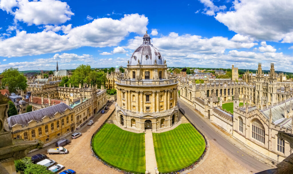10 Benefits of Studying in the UK