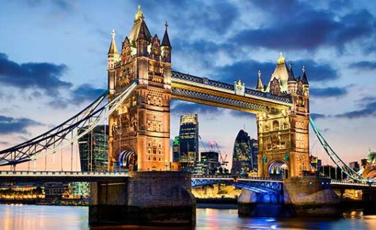 Study Digital Marketing in UK